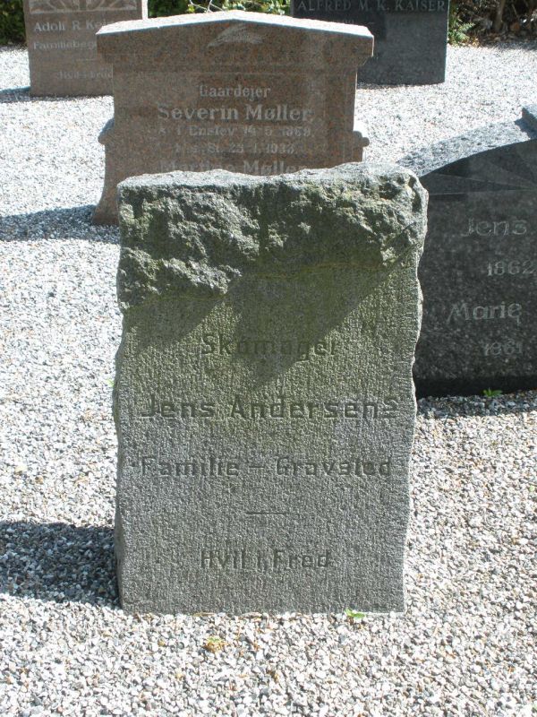 Jens Andersen's familiegravsted.JPG